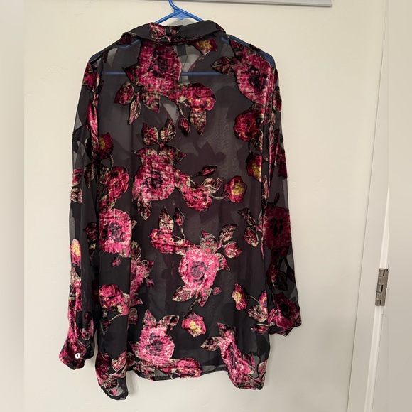 Nasty Gal Devore Oversized Sheer Floral Shirt - Picture 4 of 5